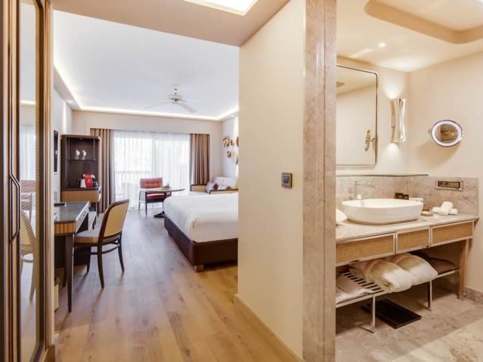 Deluxe Bahçe Manzaralı Oda — Divan Bodrum